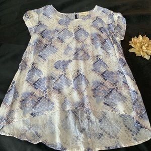 Blouse short sleeve